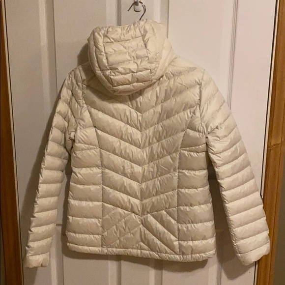 LOLE JACKET - Picture 2 of 3